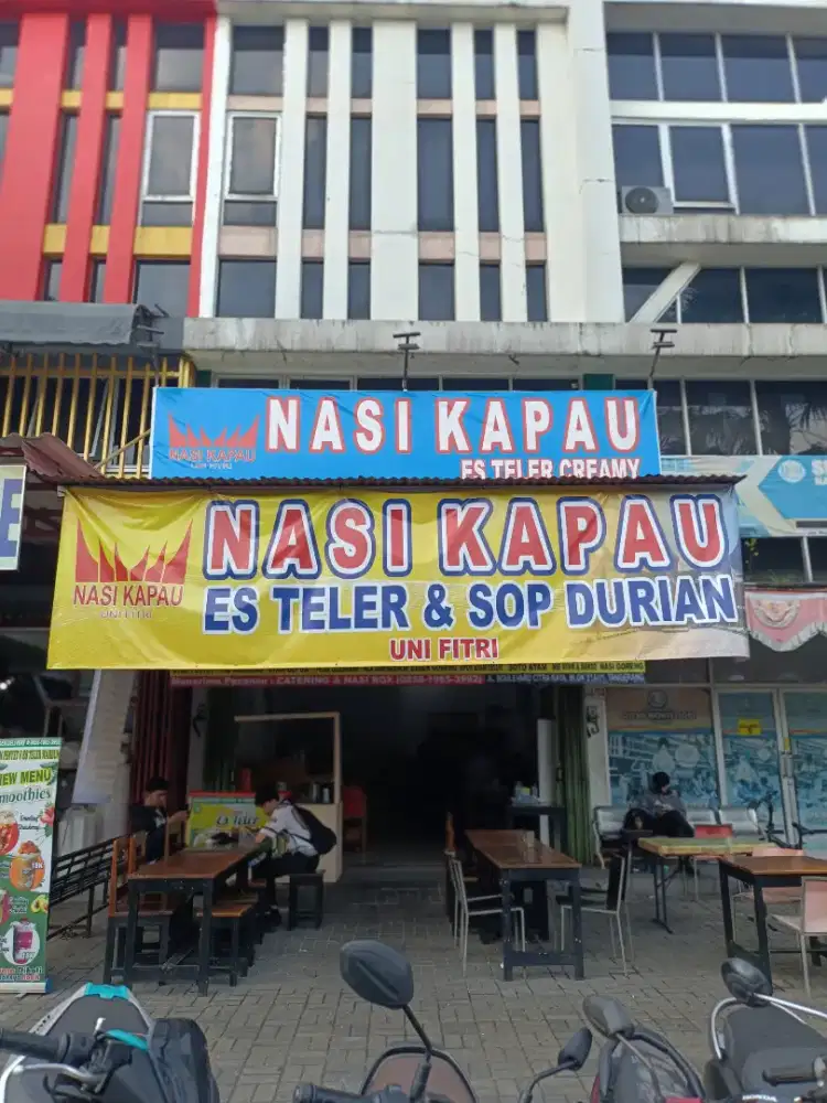 Nasi Kapau Es Teler Uni Fitri