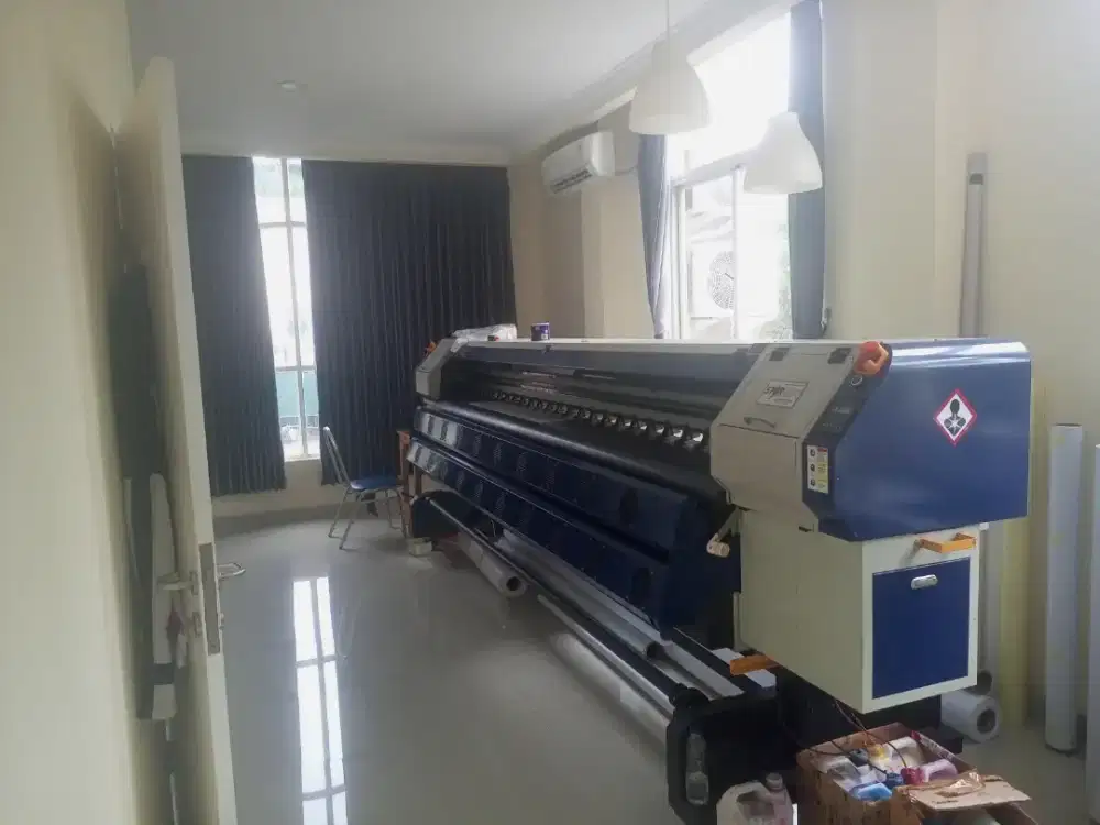 Lowongan operator printing banner