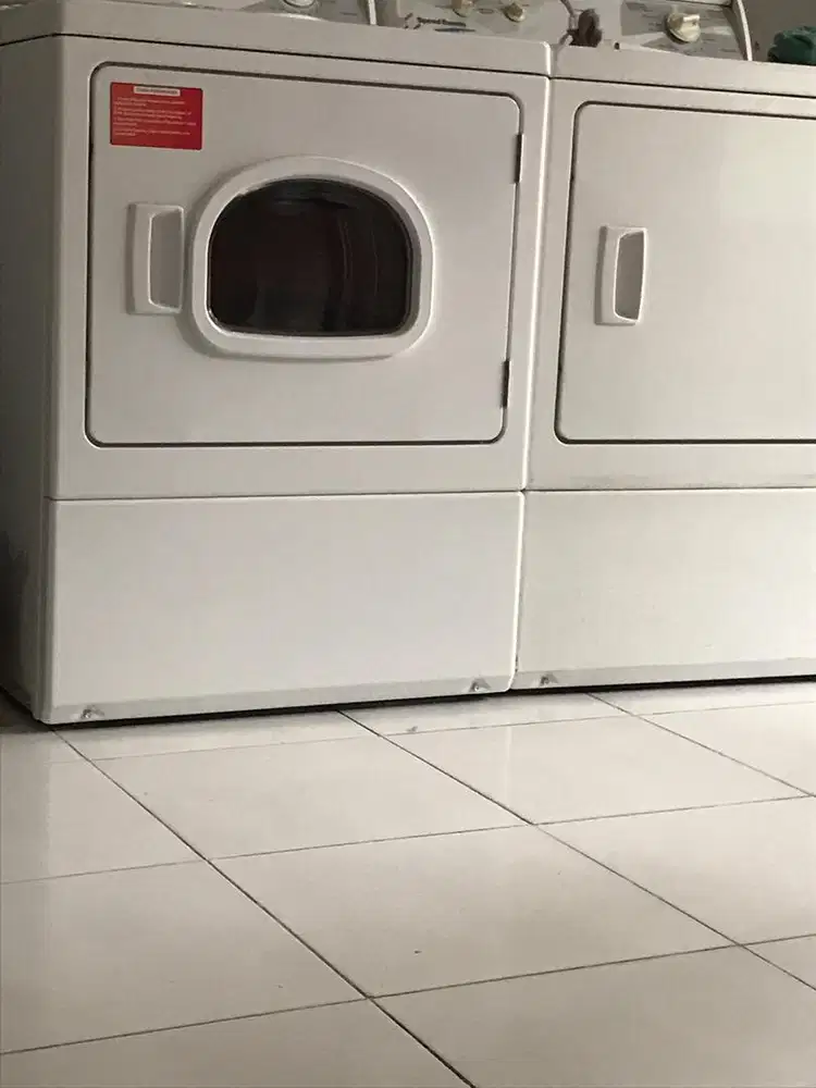 Dicari karyawati laundry