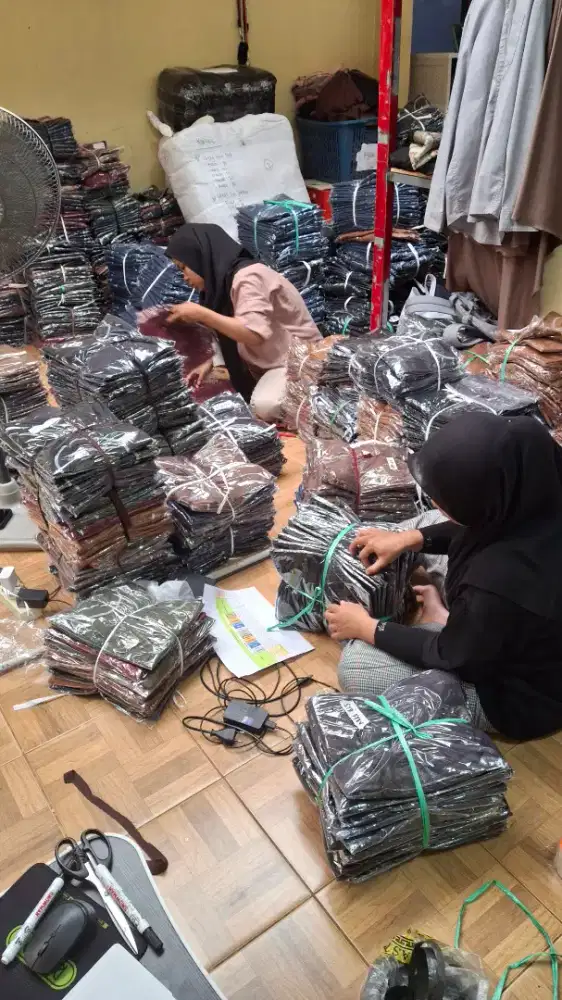 Dibutuhkan wanita untuk packing