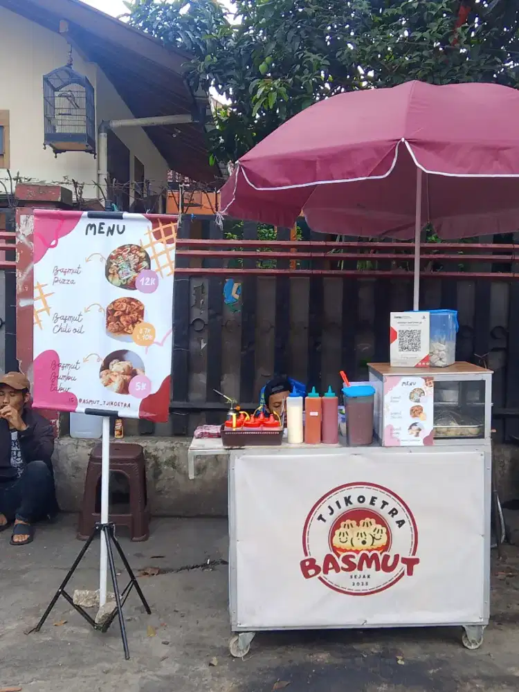 Loker jualan makanan