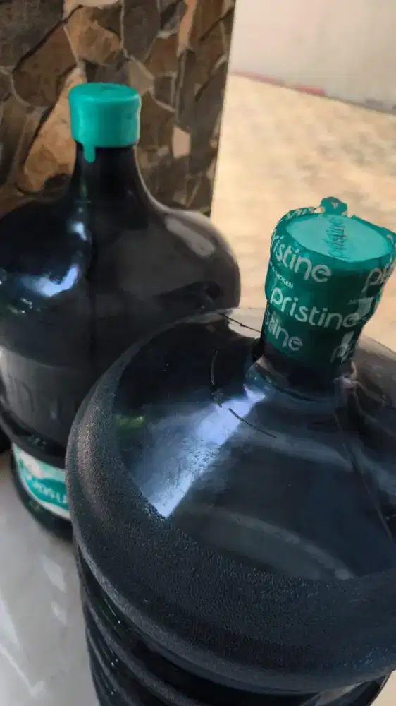 KURIR PENGANTAR AIR DAN GAS