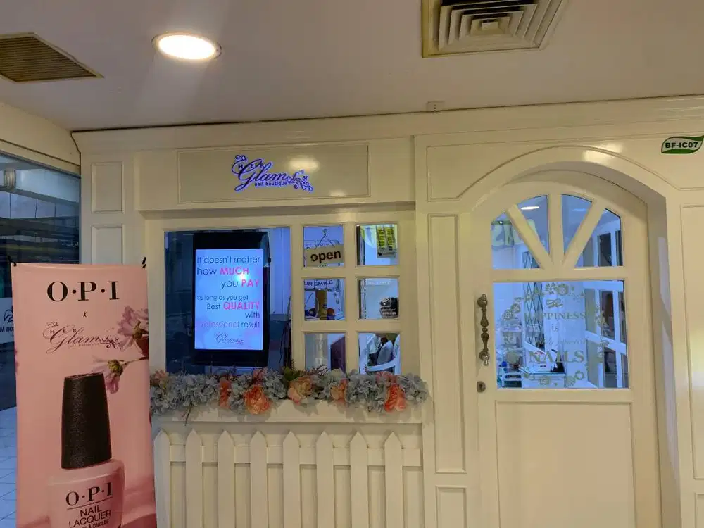 BUTUH SEGERA TERAPIS SALON KUKU