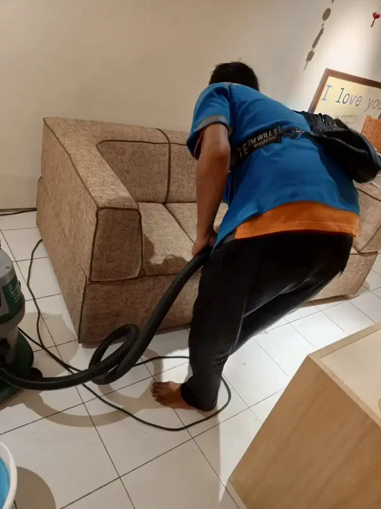 Jasa cuci kasur springbed sofa karpet jok mobil dll