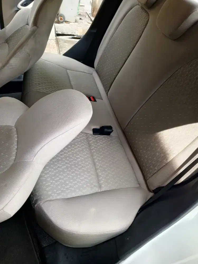 Jasa cuci kasur springbed sofa karpet jok mobil dll
