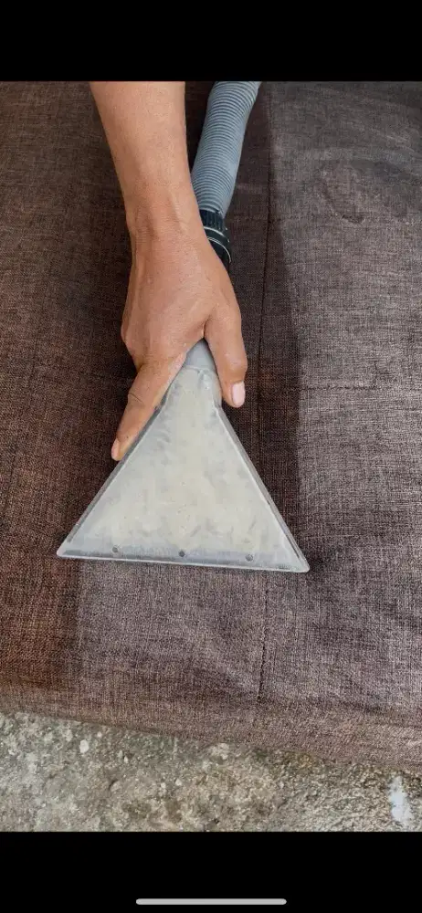 Layanan jasa cuci kasur, sofa, karpet, poles lantai dan vinyl