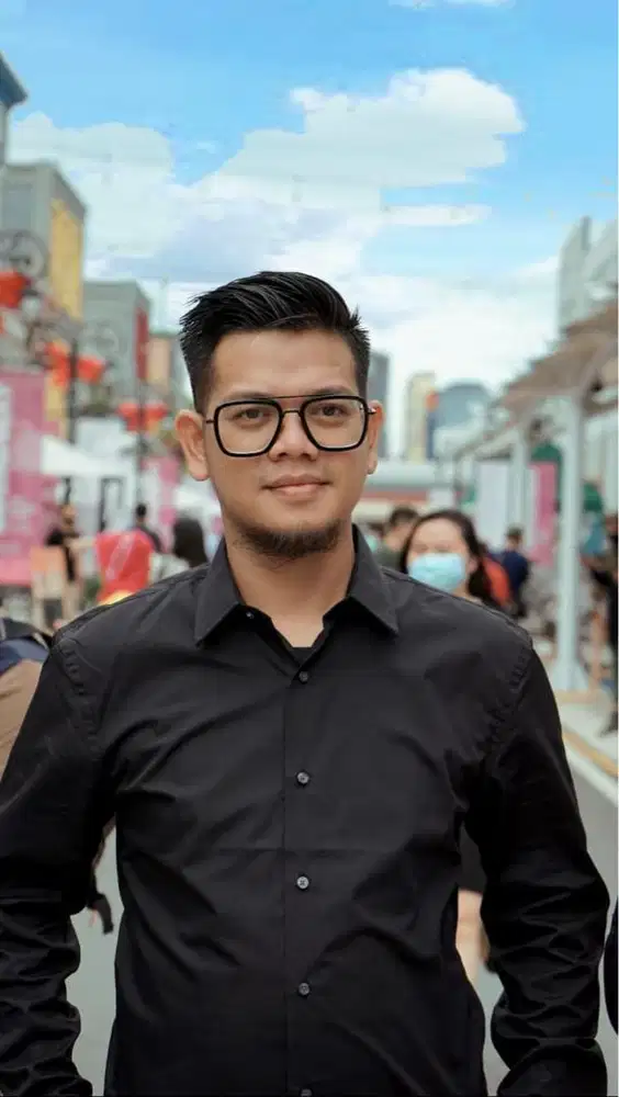 Yazir Haq (Takur)