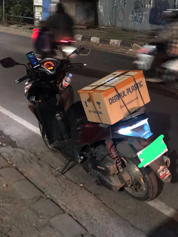 Cari kerja kurir paket motor_ siap antar area bandung antar