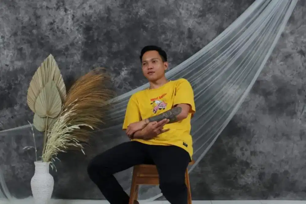 Niat mencari pekerjaan halal.
