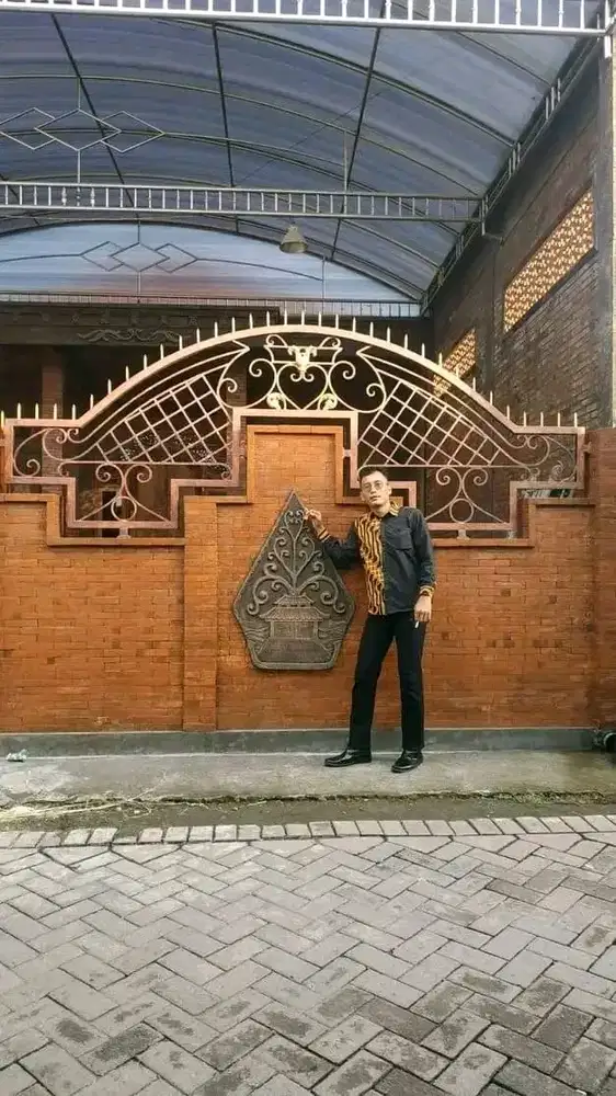 Andri Sarino
