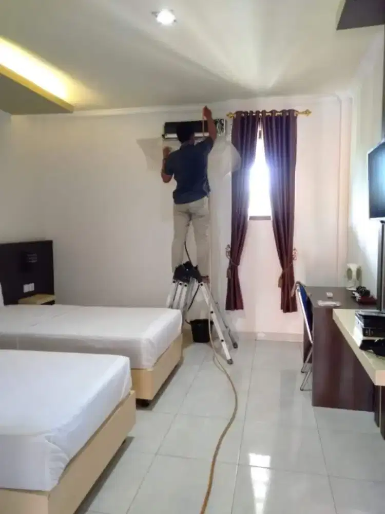 SERVICE AC, CLEANING AC