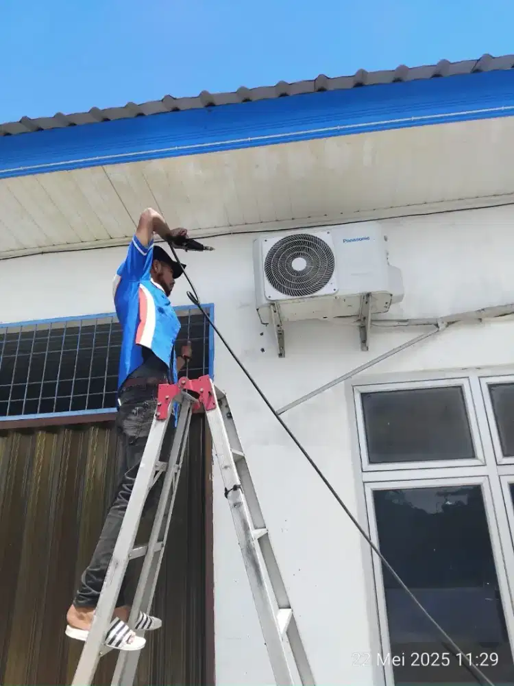 Melayani servis panggilan AC,amanah dan terpercaya
