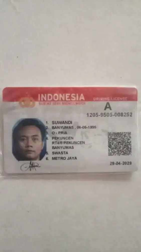 Mencari pekerjaan driver pribadi /kantor