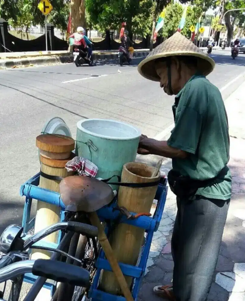Cari tenaga kelilingan