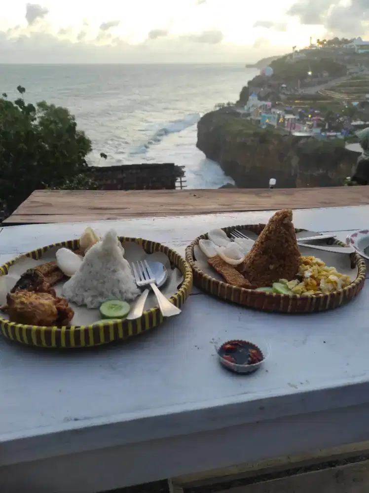 Karyawan ayam bakar/goreng antapani