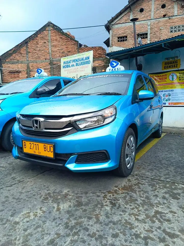 Supir Taksi Bluebird