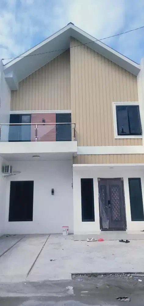Tukang cat rumah
