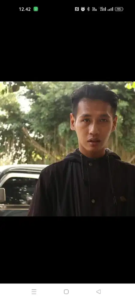 Mencari lowongan pekerjaan