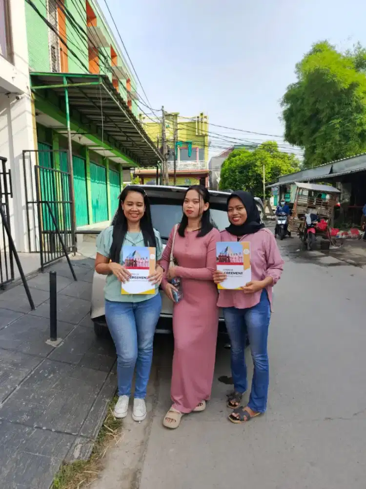 DIBUTUHKAN HOST LIVE YG BERPENGALMAN