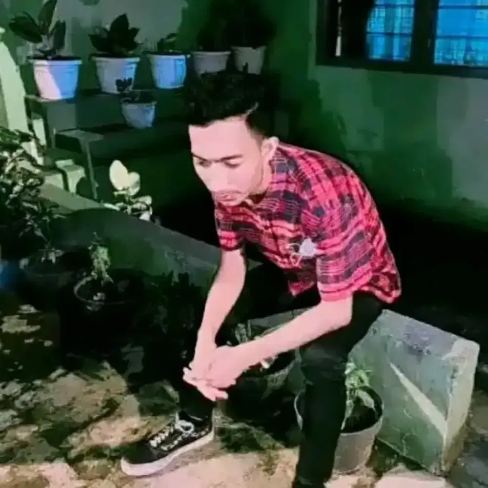 mencari pekerjaan yang halal