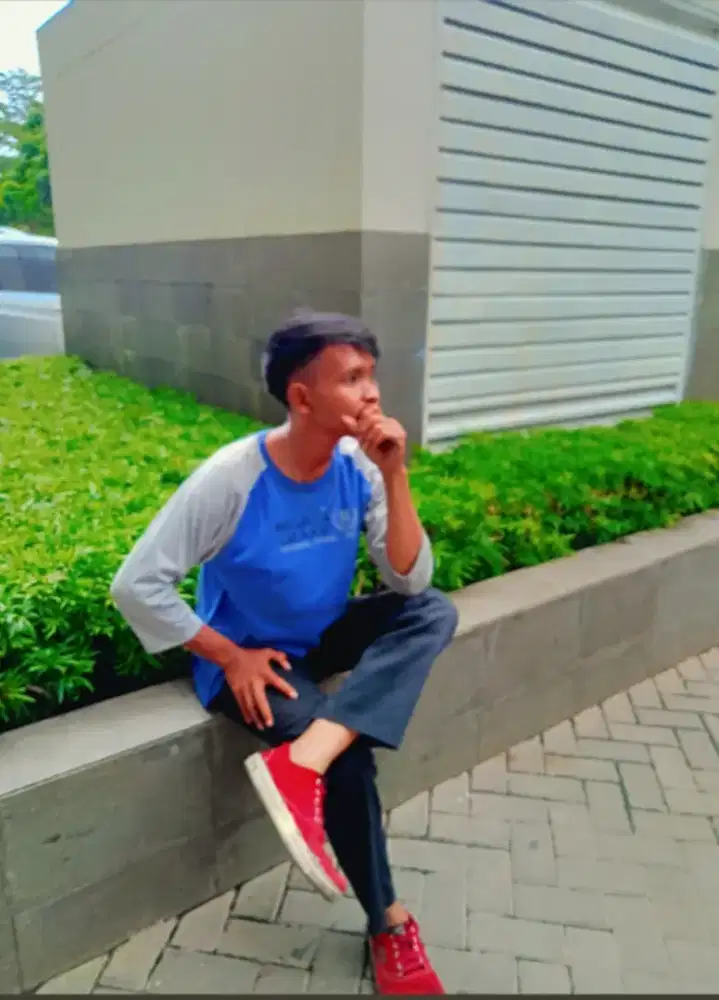 Saya mencari pekerjaan Driver SIM B1 polos