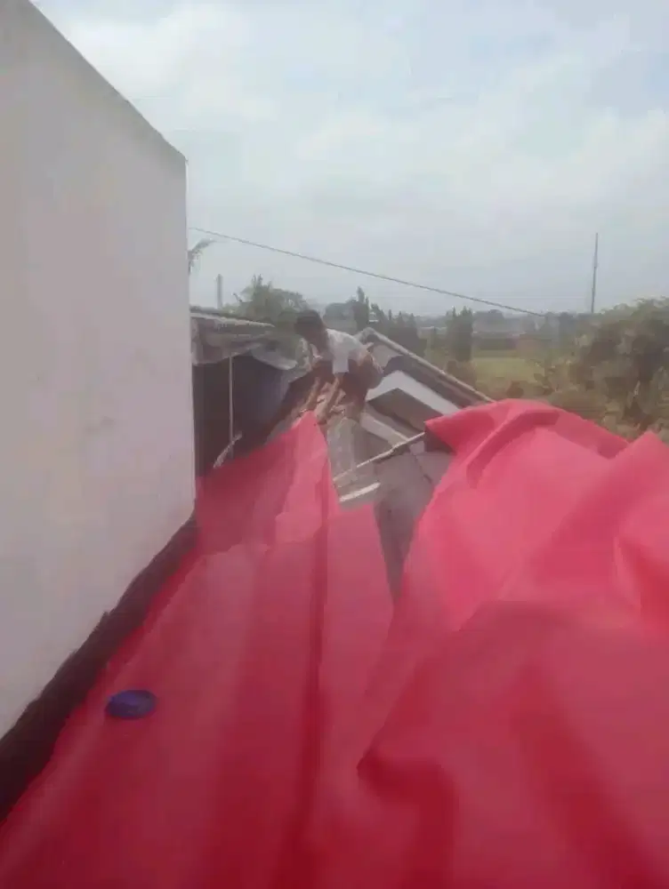 Tukang perbaikan atap bocor dinding dak rembes talang air cat renovasi