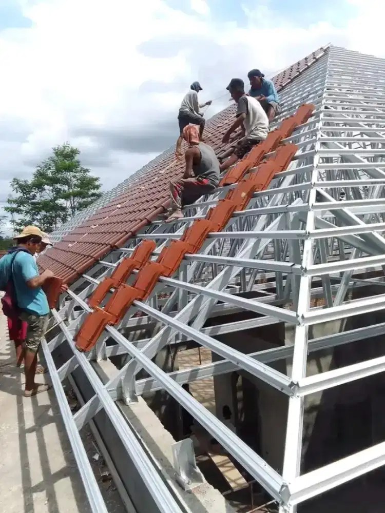 Tukang perbaikan atap bocor dinding dak rembes talang air cat renovasi