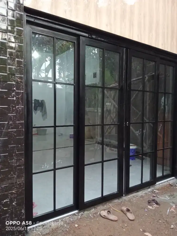 Pagar gerbang klasik modern