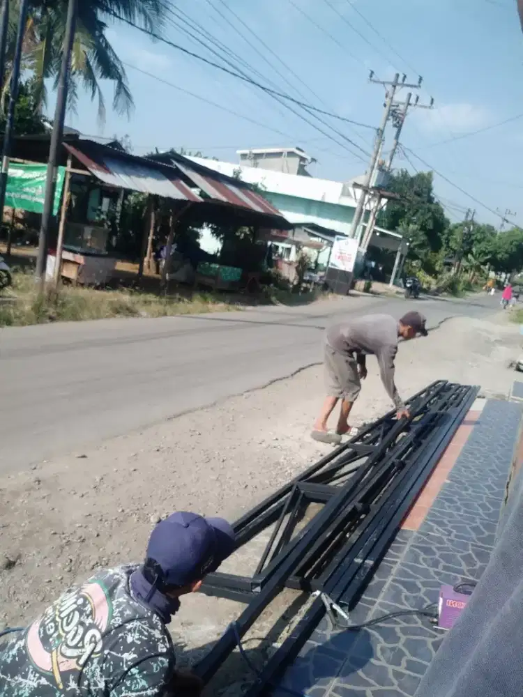 Saya umur 24 ingin mencari pekerjaan