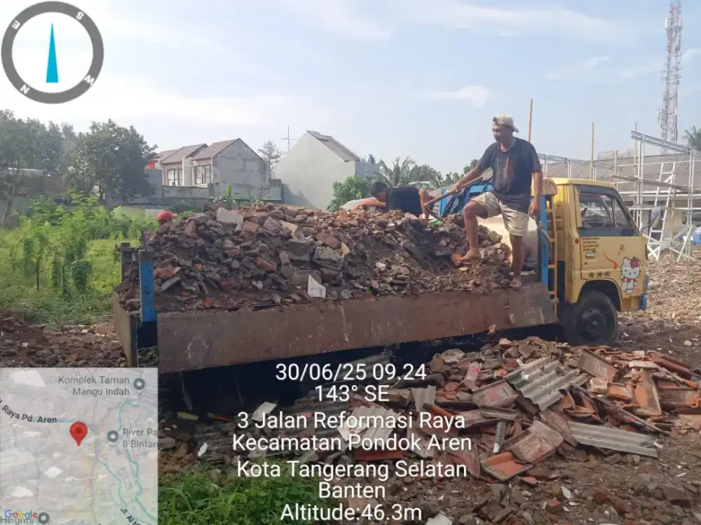 Jasa pengurugan puing dan buang sampah