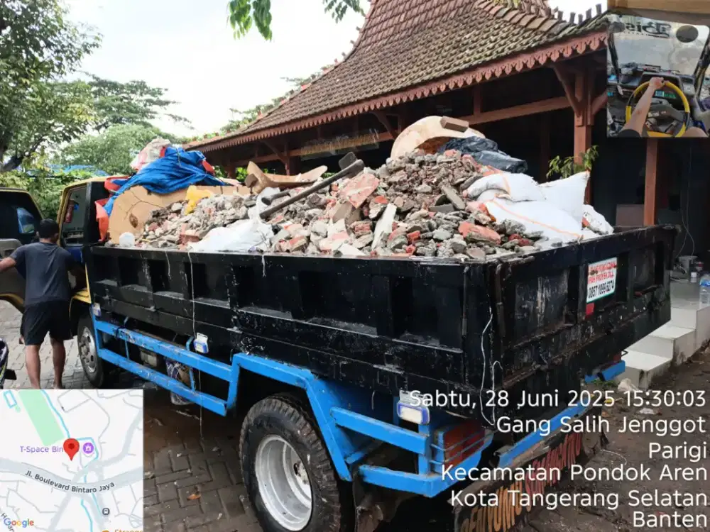Jasa buang puing tanah
