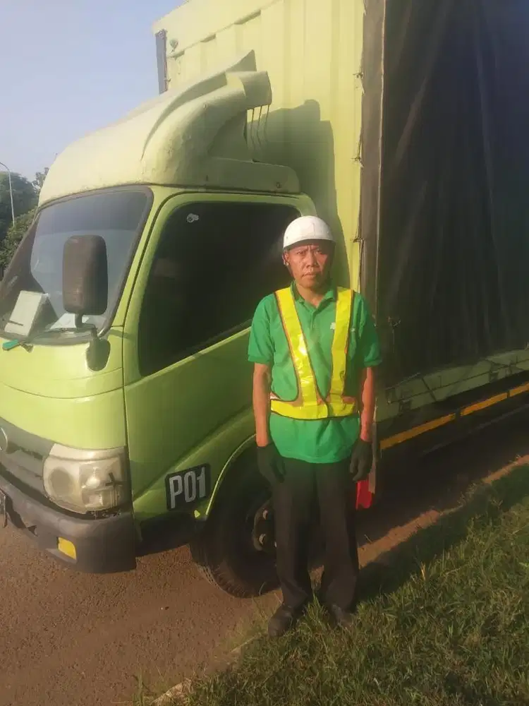 LOWONGAN SUPIR + OPERATOR FORKLIFT (SIM B1 UMUM)