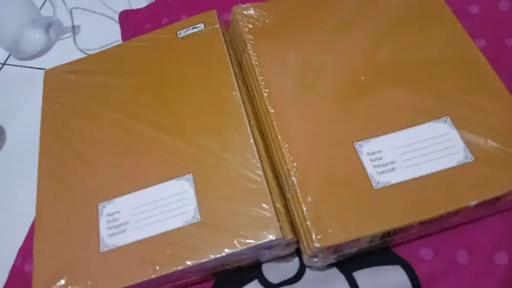 MENCARI INFO PEKERJAAN(MINTA INFO LOKER)