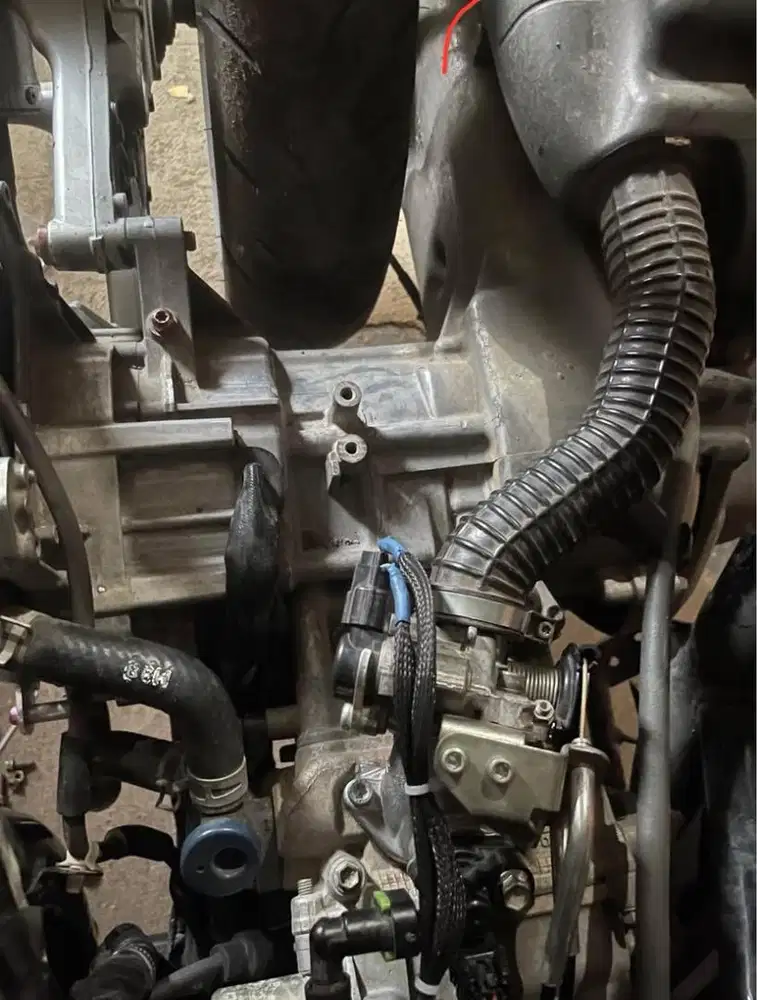 Servis Motor Aerox