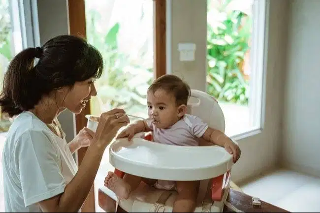 Lowongan Kerja (LOKER) Baby Sitter / Asisten Rumah Tangga / Menginap