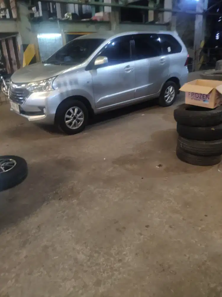 Jasa antar-jemput bandara + supir