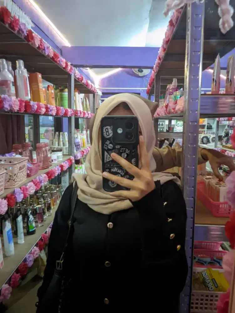 cari pekerjaan art/momong serumah ber2