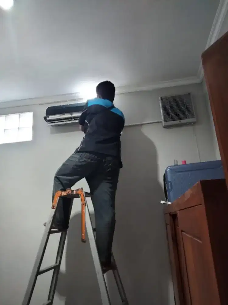 Jasa cek  ac kulkas,mesin cuci & water hiter Bergaransi
