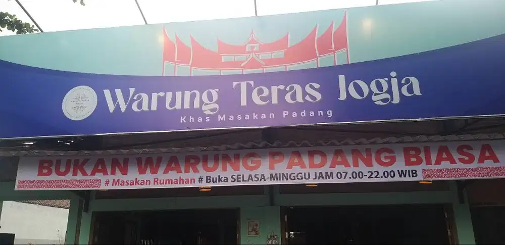 BUTUH SEGERA WAITER/PRAMUSAJI