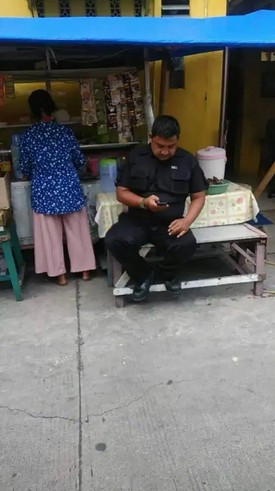Mencari kerja security/satpam