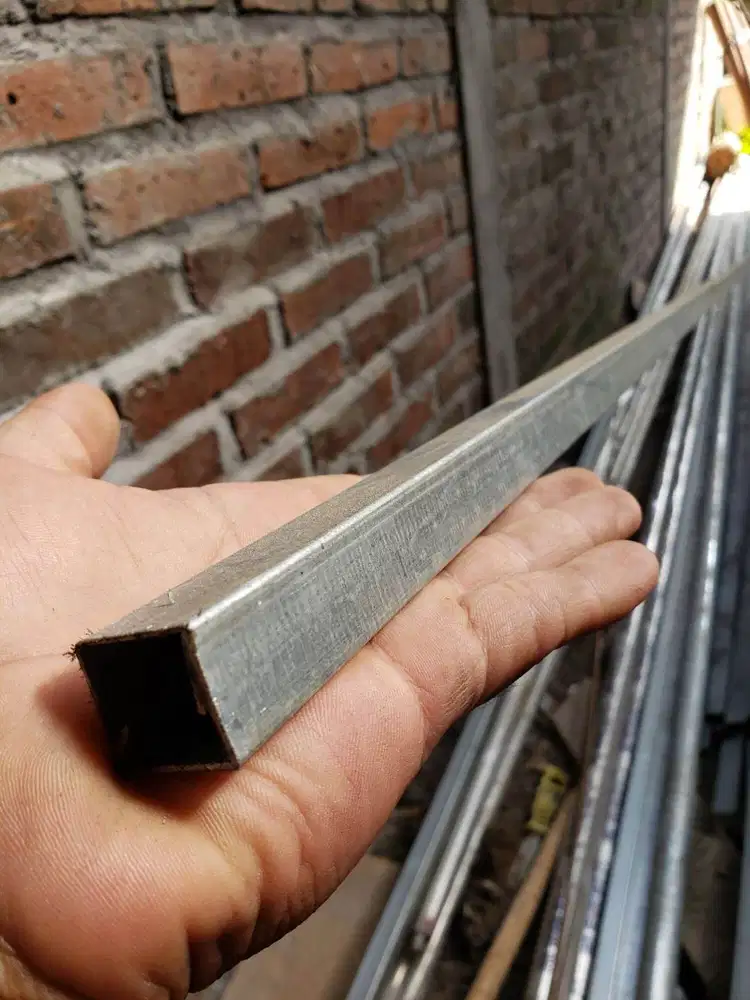 Dibutuhkan kenek tukang las