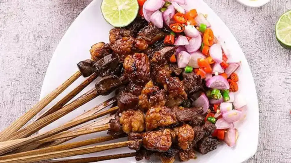 Loker penjaga sate