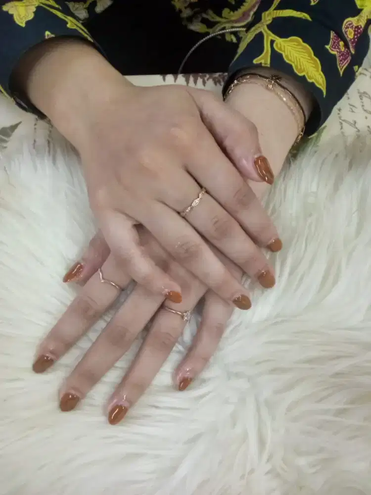 Dicari Karyawan buat Salon Kuku dan Eyelash