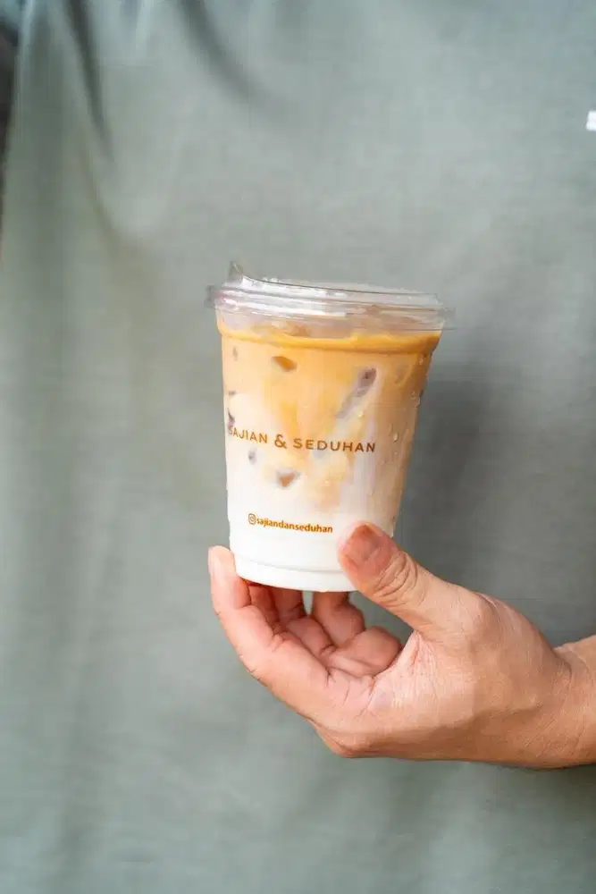 lowongan helper & barista (khusus wanita)