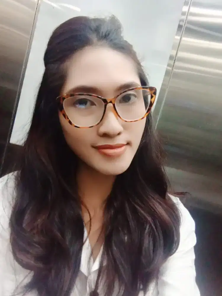 mencari pekerjaan spg atau jaga toko apa aja