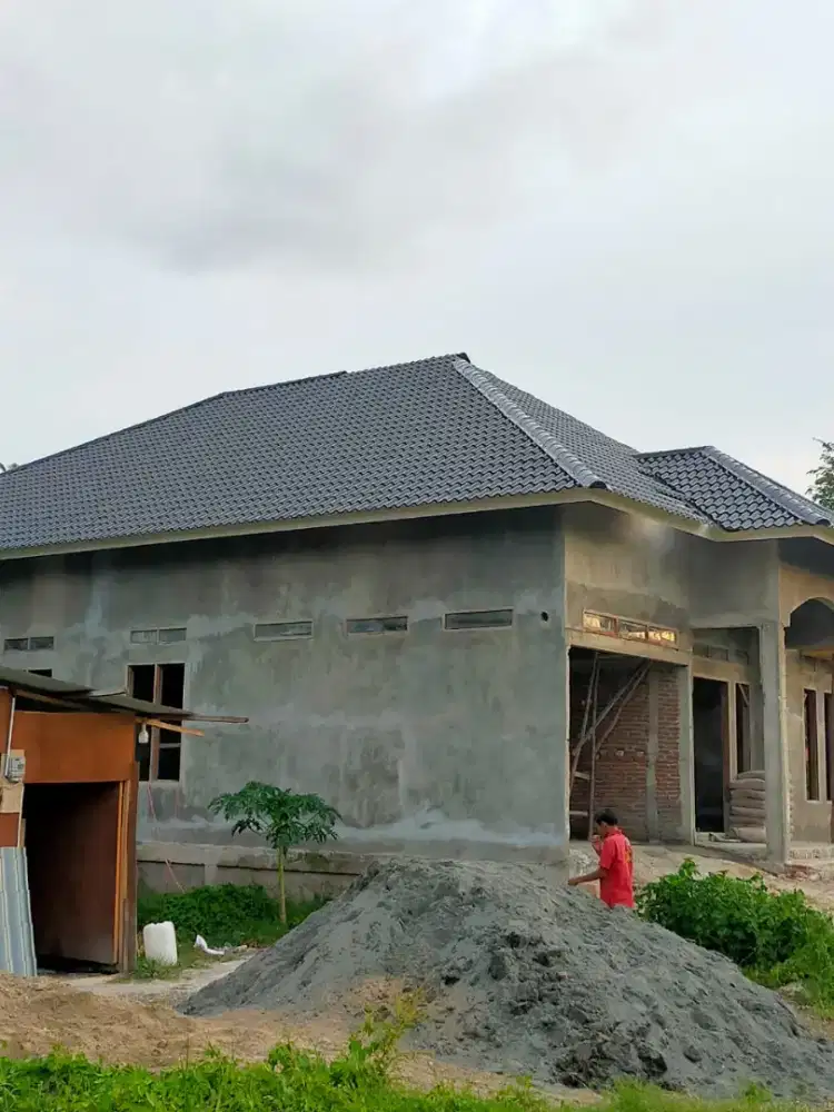 Pemasangan atap baik rangka baja berat maupun ring dan kayu, dan kubah