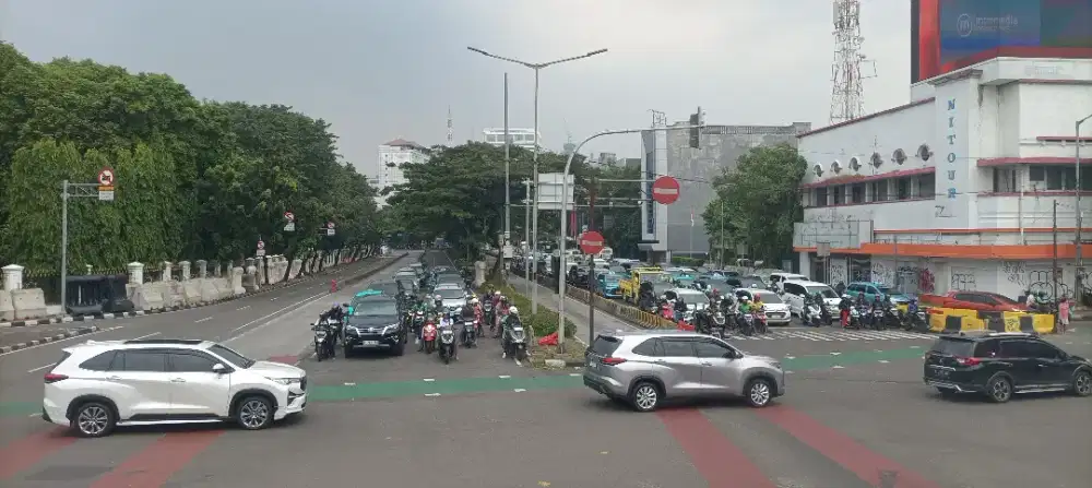 Supir pribadi bisa keluar kota