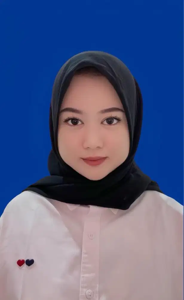 Azhira Safira Putri