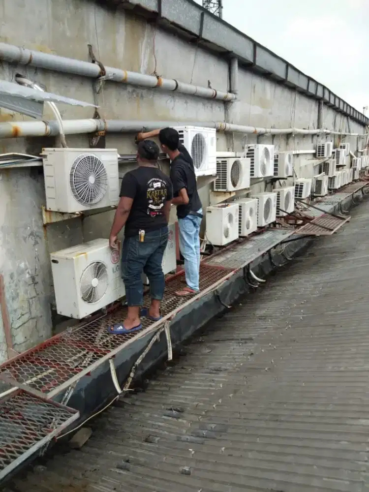 Service AC Surabaya