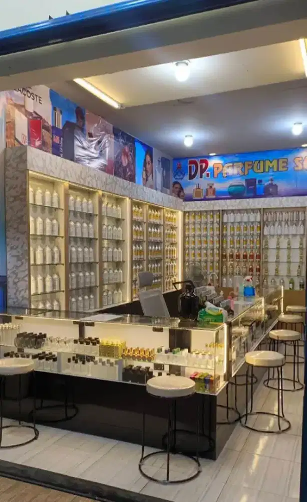 Di butuhkan karyawan penjaga toko parfume khusus wanita